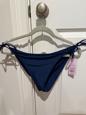 Target Navy Blue Tie-Side Bikini Bottom size large NWT